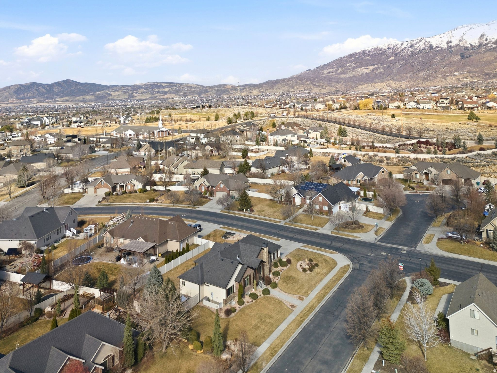 JUNIPER HEIGHTS - Residential