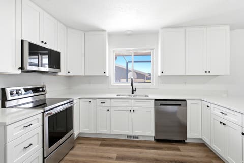 Tiny photo for 4585 W 2125 N, Plain City, UT 84404 (MLS # 2175923)
