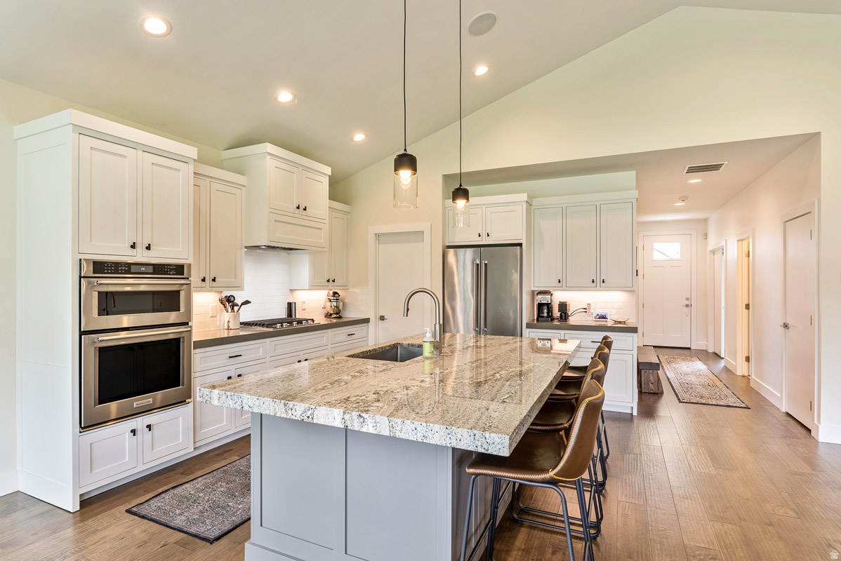 SCOTCH FIELDS - Residential