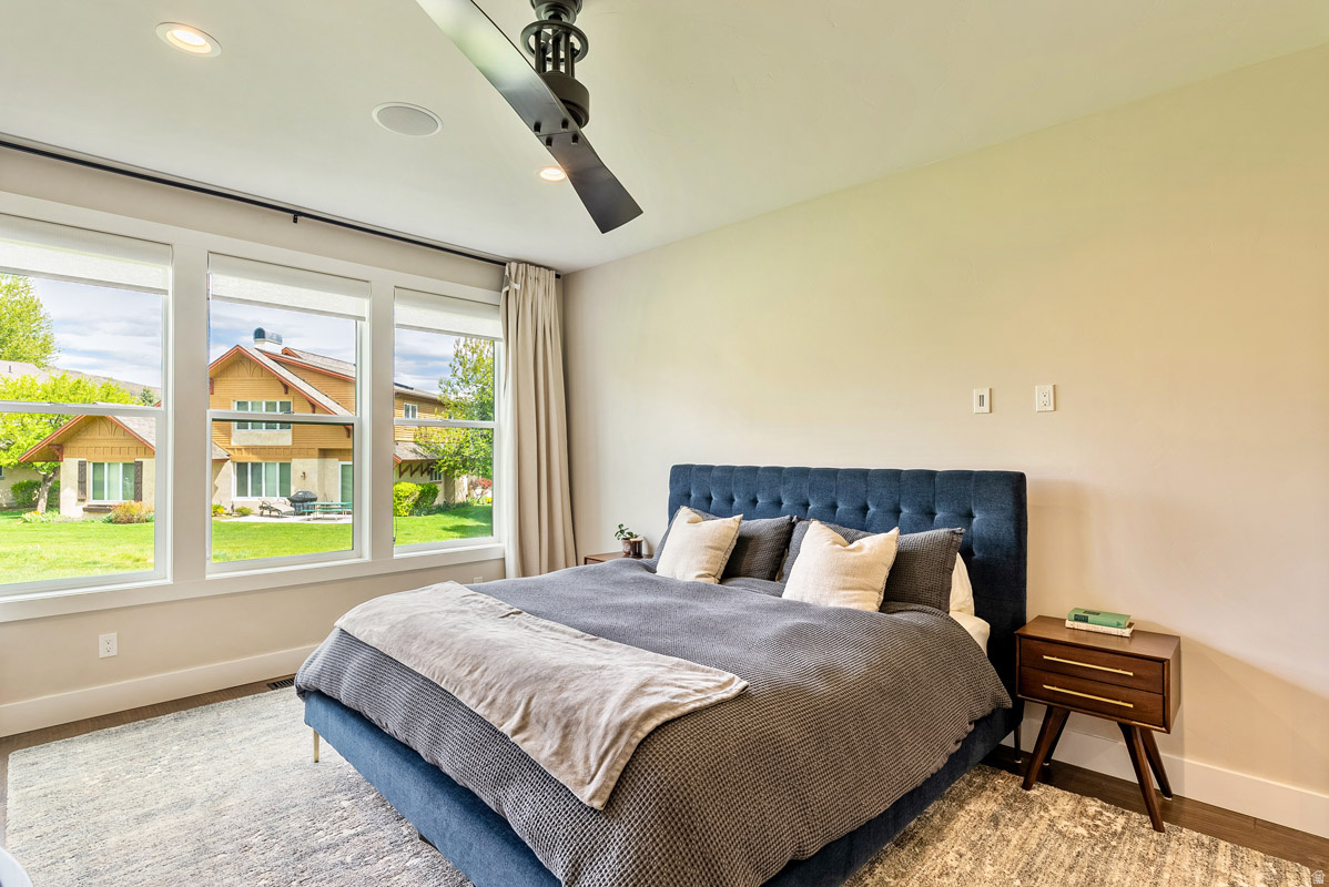 SCOTCH FIELDS - Residential