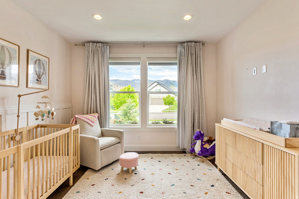 SCOTCH FIELDS - Residential
