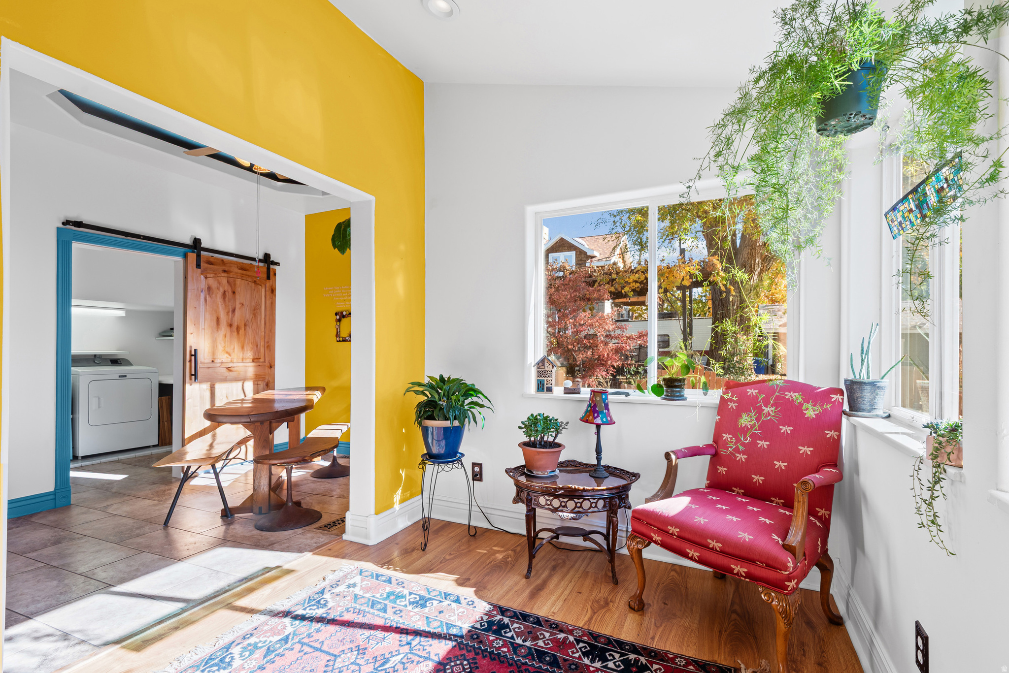 SOUTHLAWN - Residential