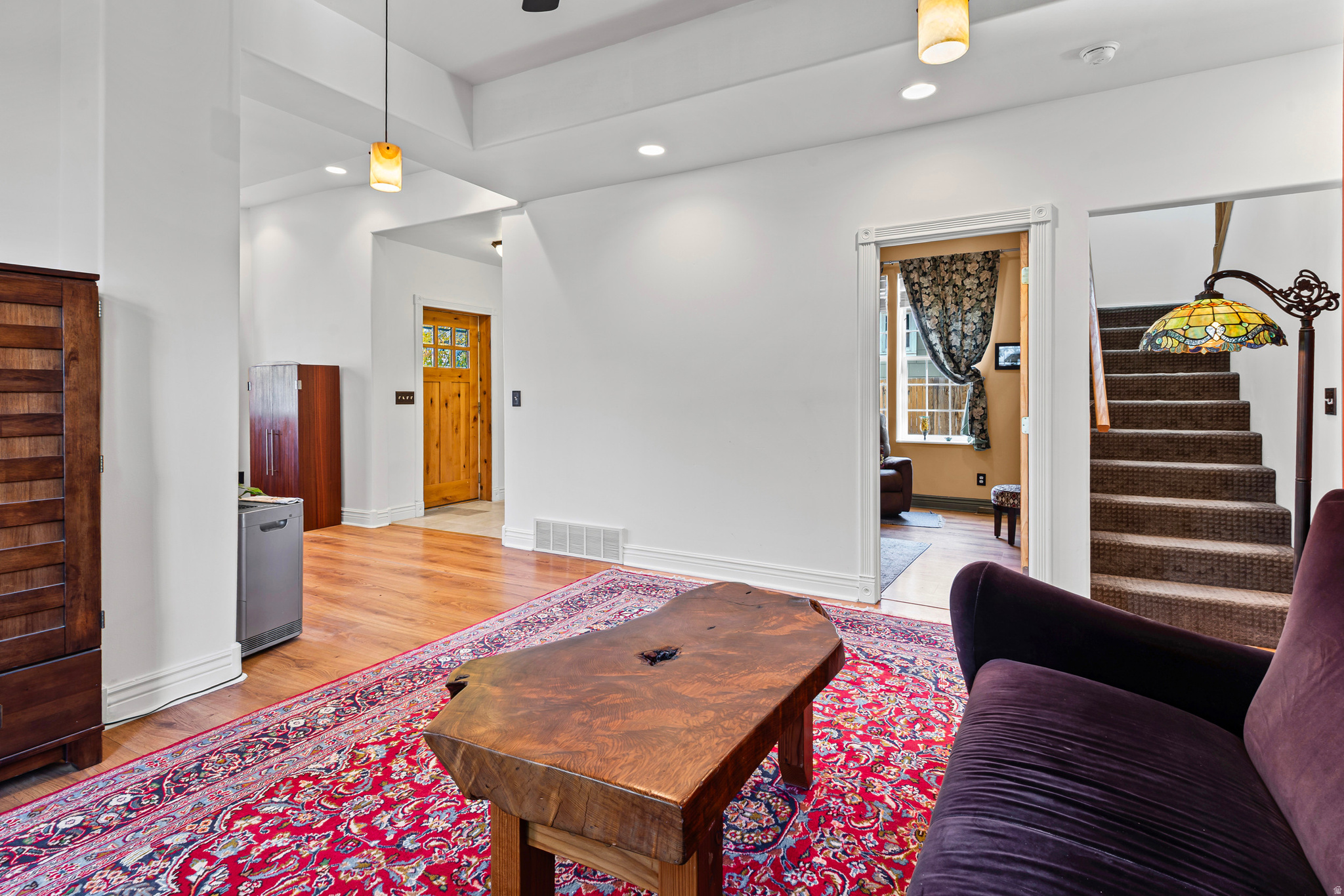 SOUTHLAWN - Residential