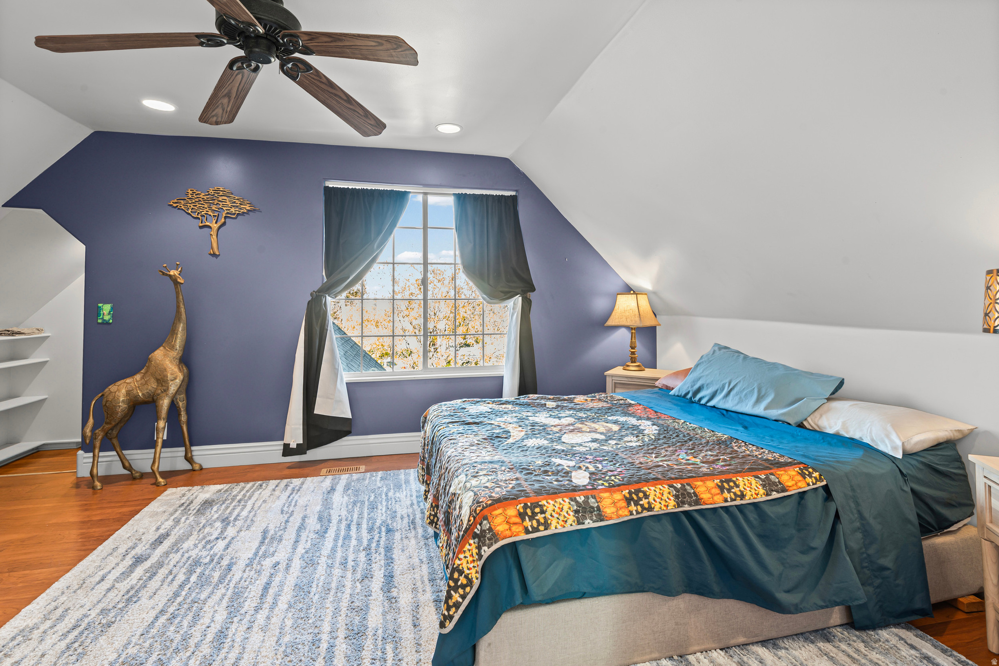 SOUTHLAWN - Residential