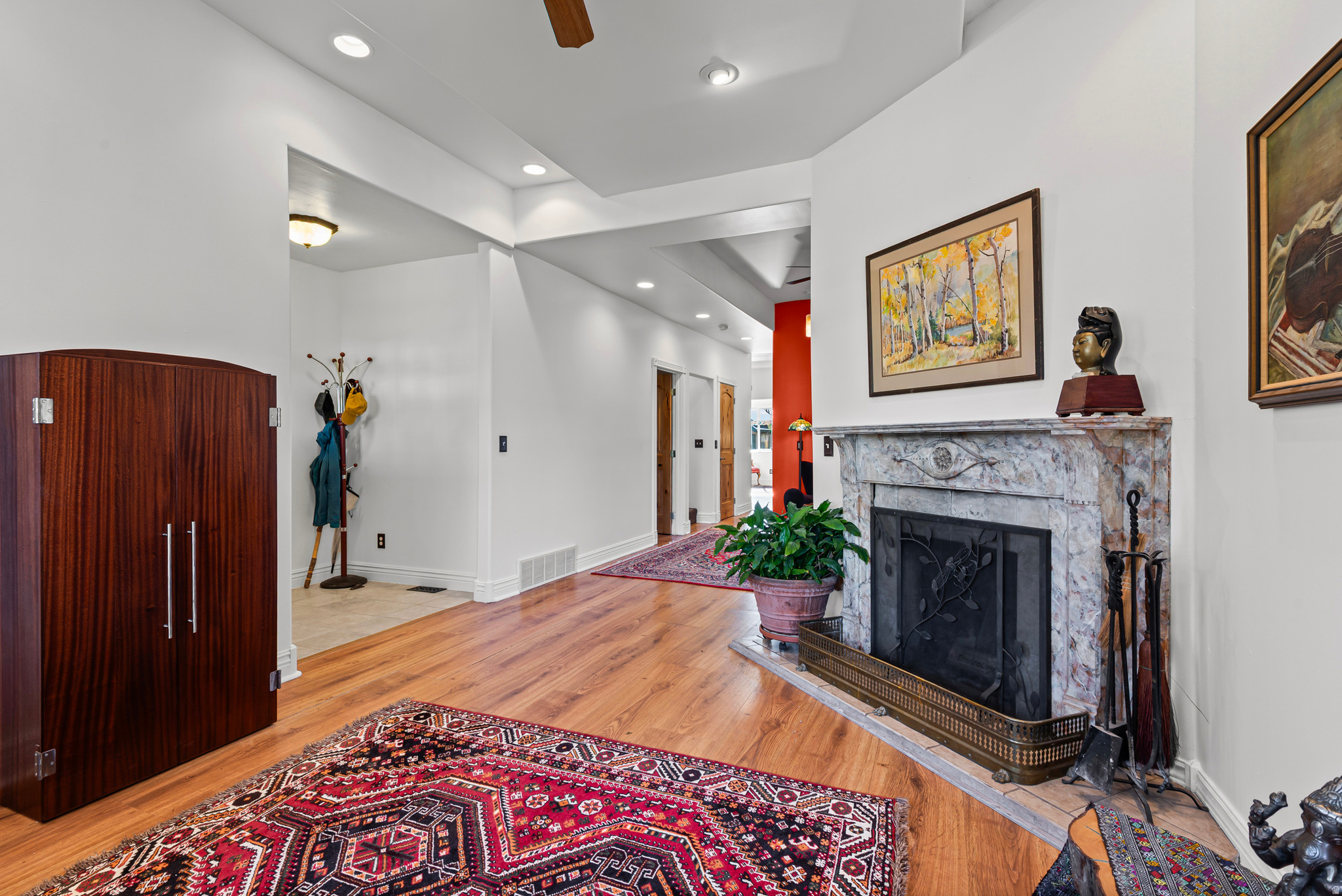 SOUTHLAWN - Residential