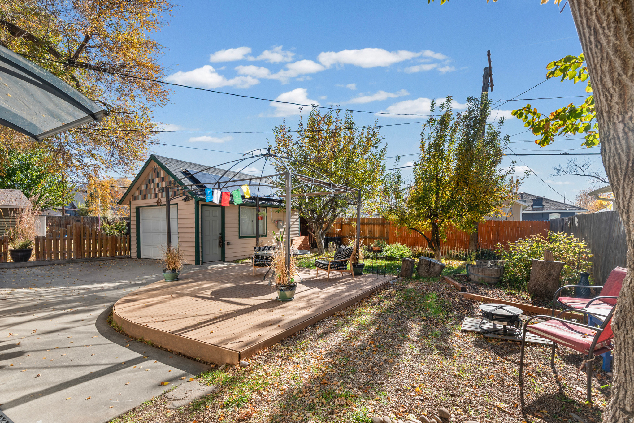 SOUTHLAWN - Residential