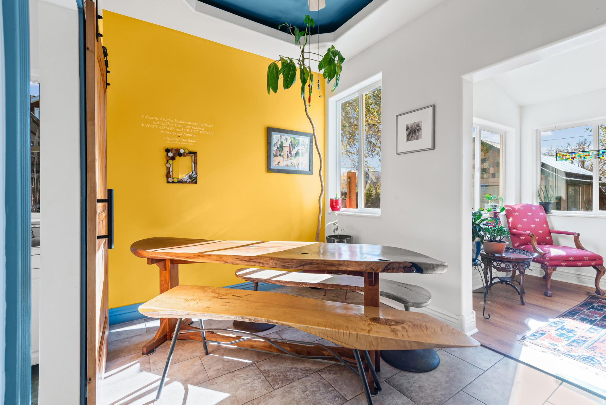 SOUTHLAWN - Residential