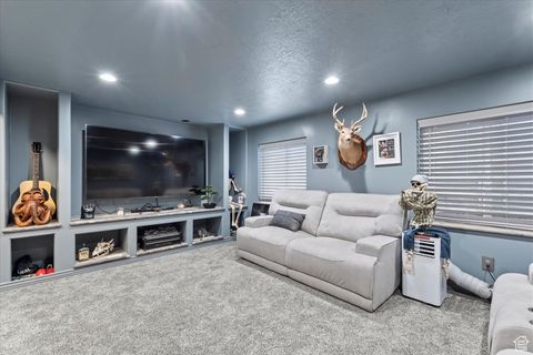 Tiny photo for 1132 N 780 W, Clinton, UT 84015 (MLS # 2117729)