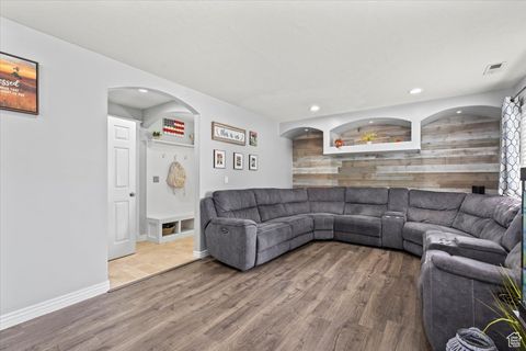 Tiny photo for 1132 N 780 W, Clinton, UT 84015 (MLS # 2117729)