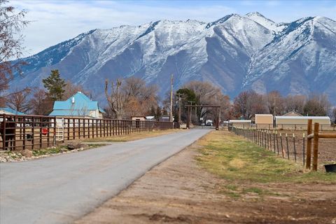 Tiny photo for 7702 S 3300 W, Spanish Fork, UT 84660 (MLS # 2127994)