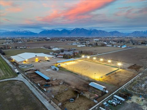 Photo of 7702 S 3300 W, Spanish Fork, UT 84660 (MLS # 2127994)