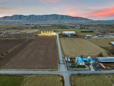 Tiny photo for 7702 S 3300 W, Spanish Fork, UT 84660 (MLS # 2127994)