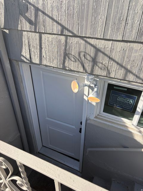 Tiny photo for 829 E 2700 S, Salt Lake City, UT 84106 (MLS # 2140639)