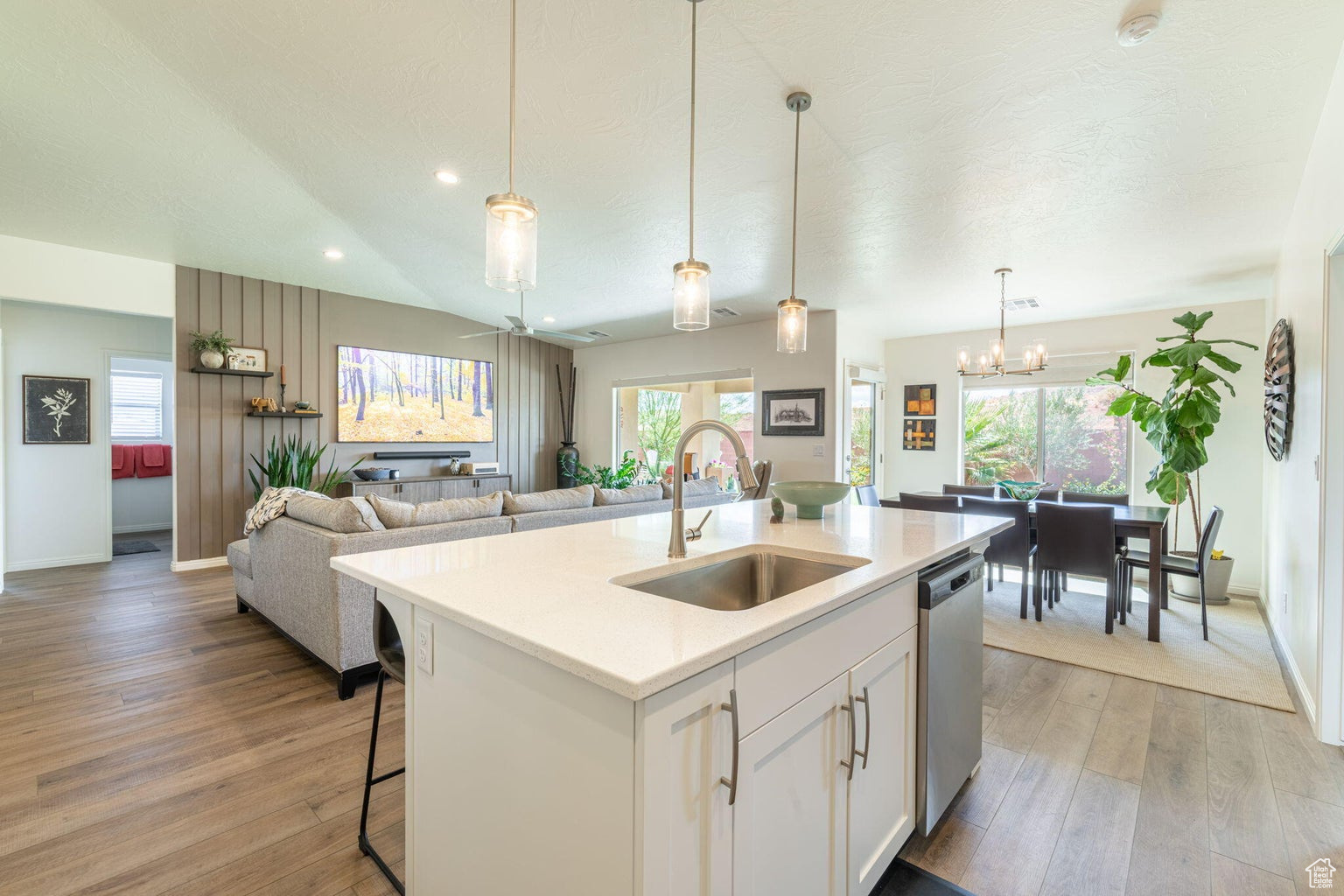 SAND RIDGE - Residential