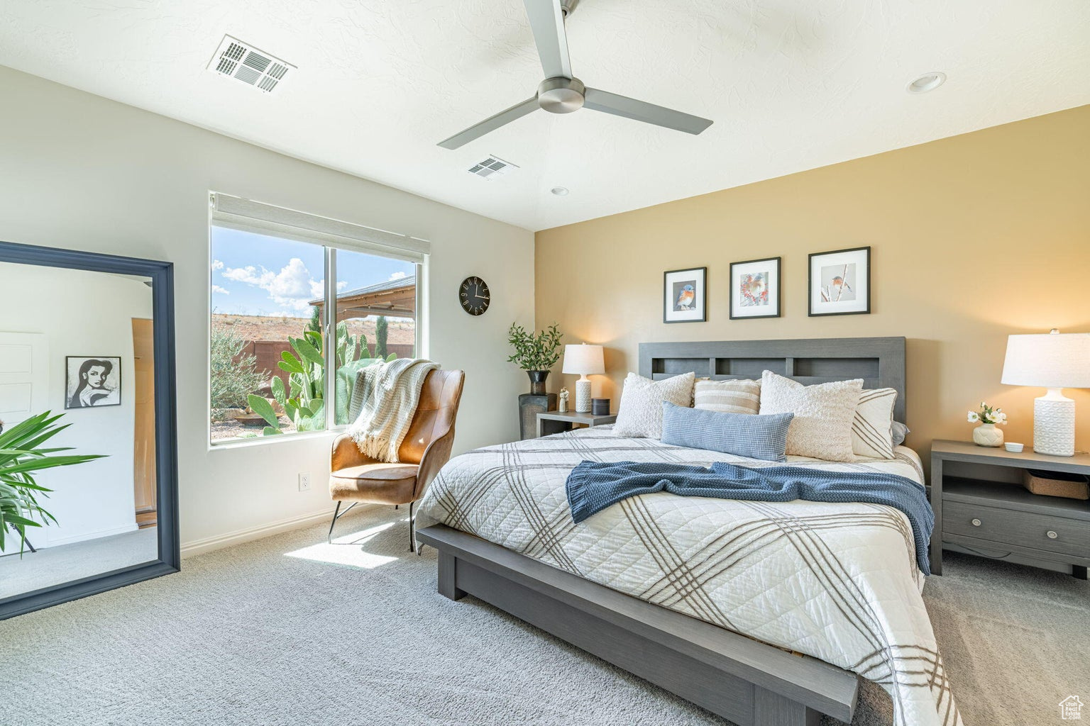 SAND RIDGE - Residential