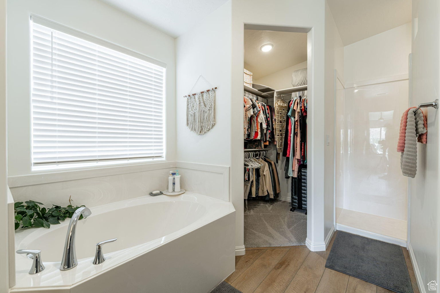 SAND RIDGE - Residential