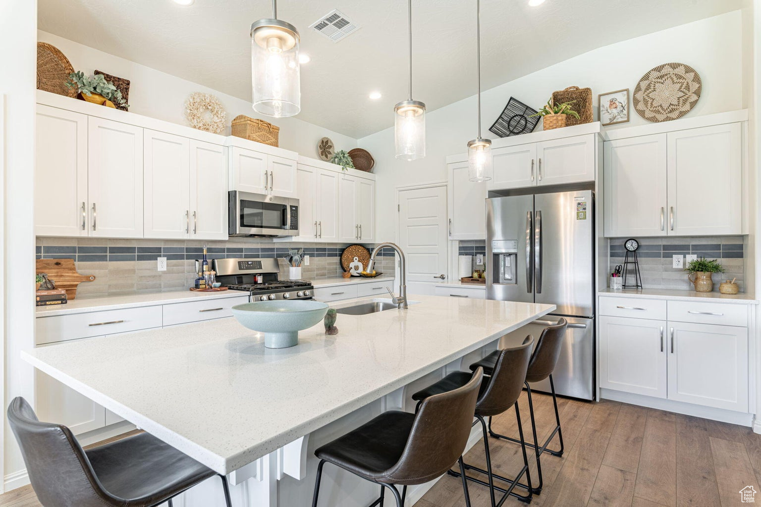 SAND RIDGE - Residential