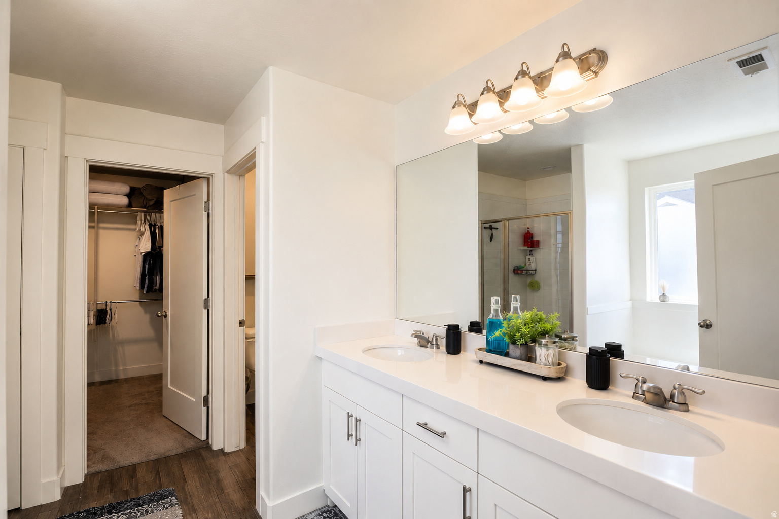 SILVERLAKE - Residential