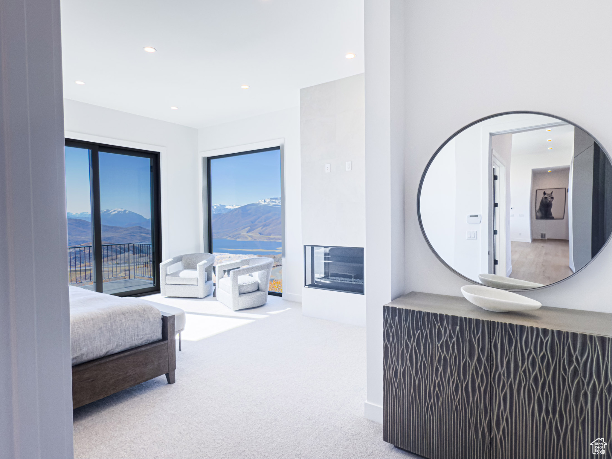 GOLDEN EAGLE - Residential