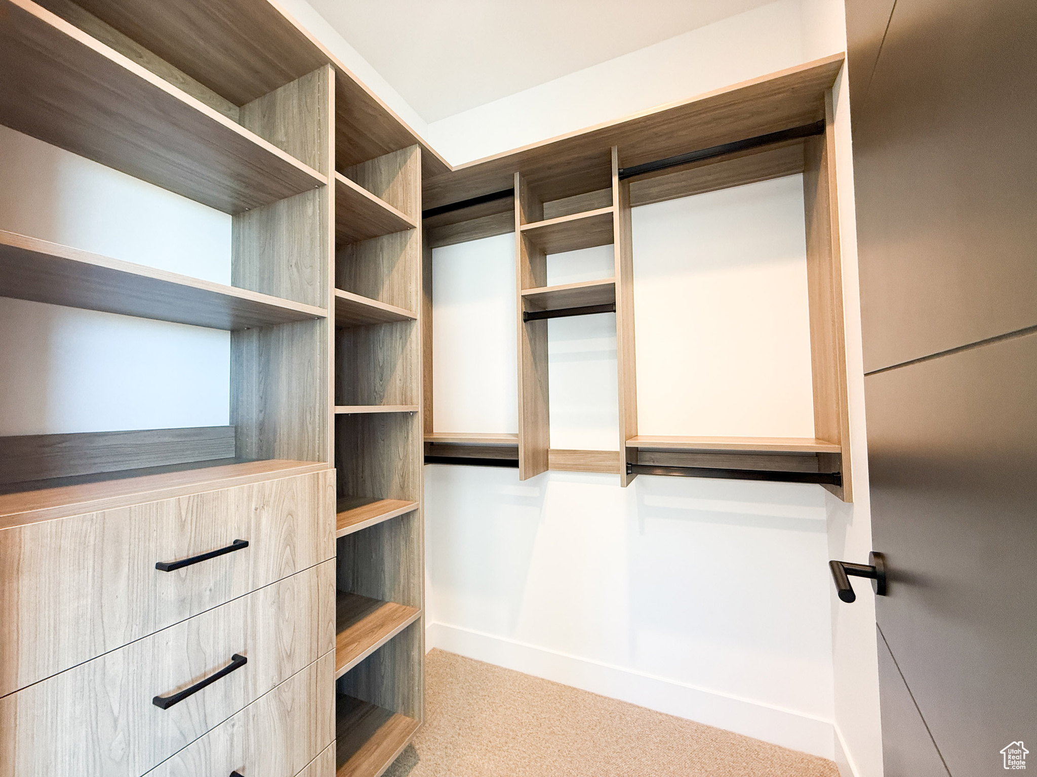 GOLDEN EAGLE - Residential