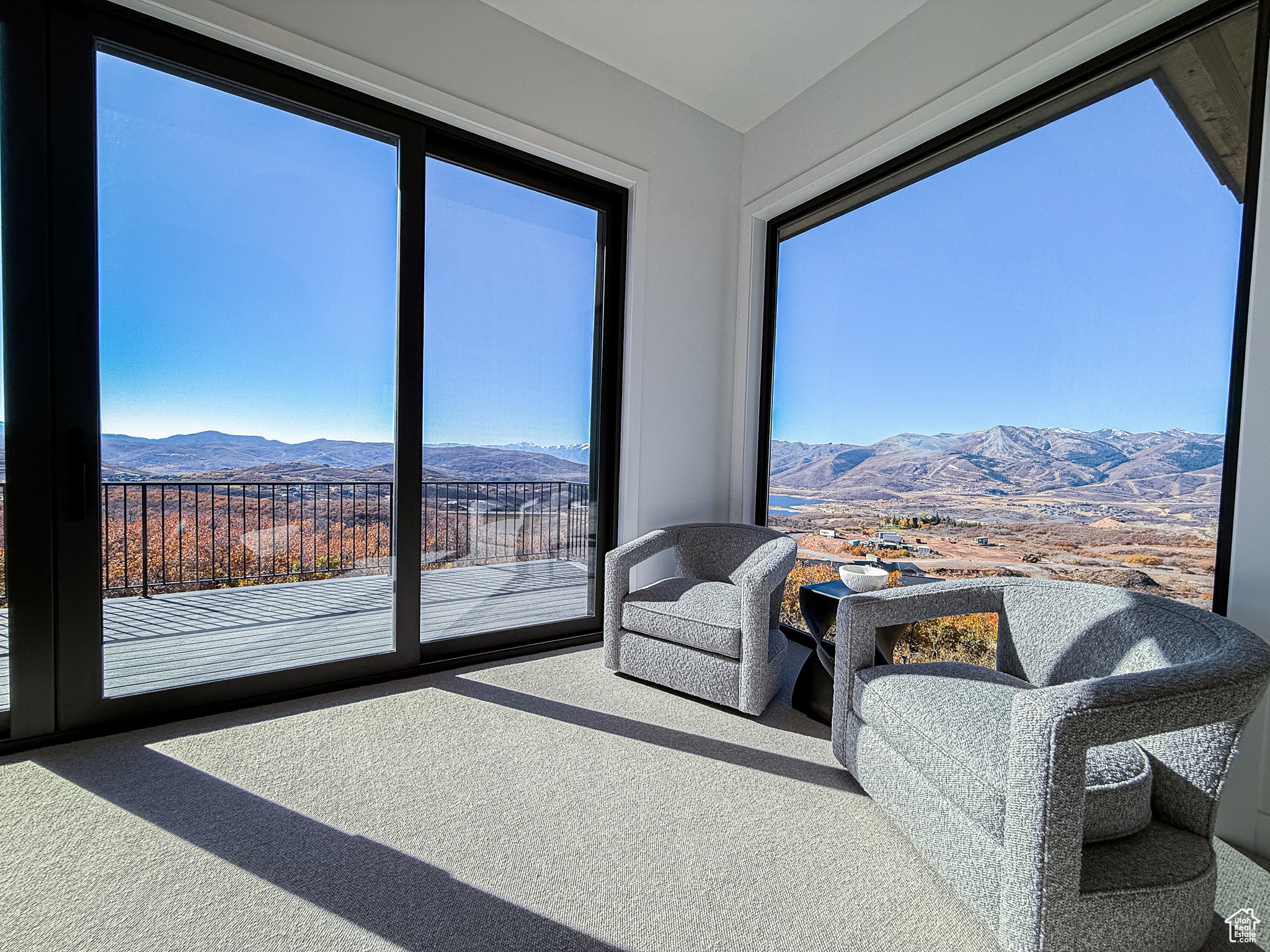 GOLDEN EAGLE - Residential