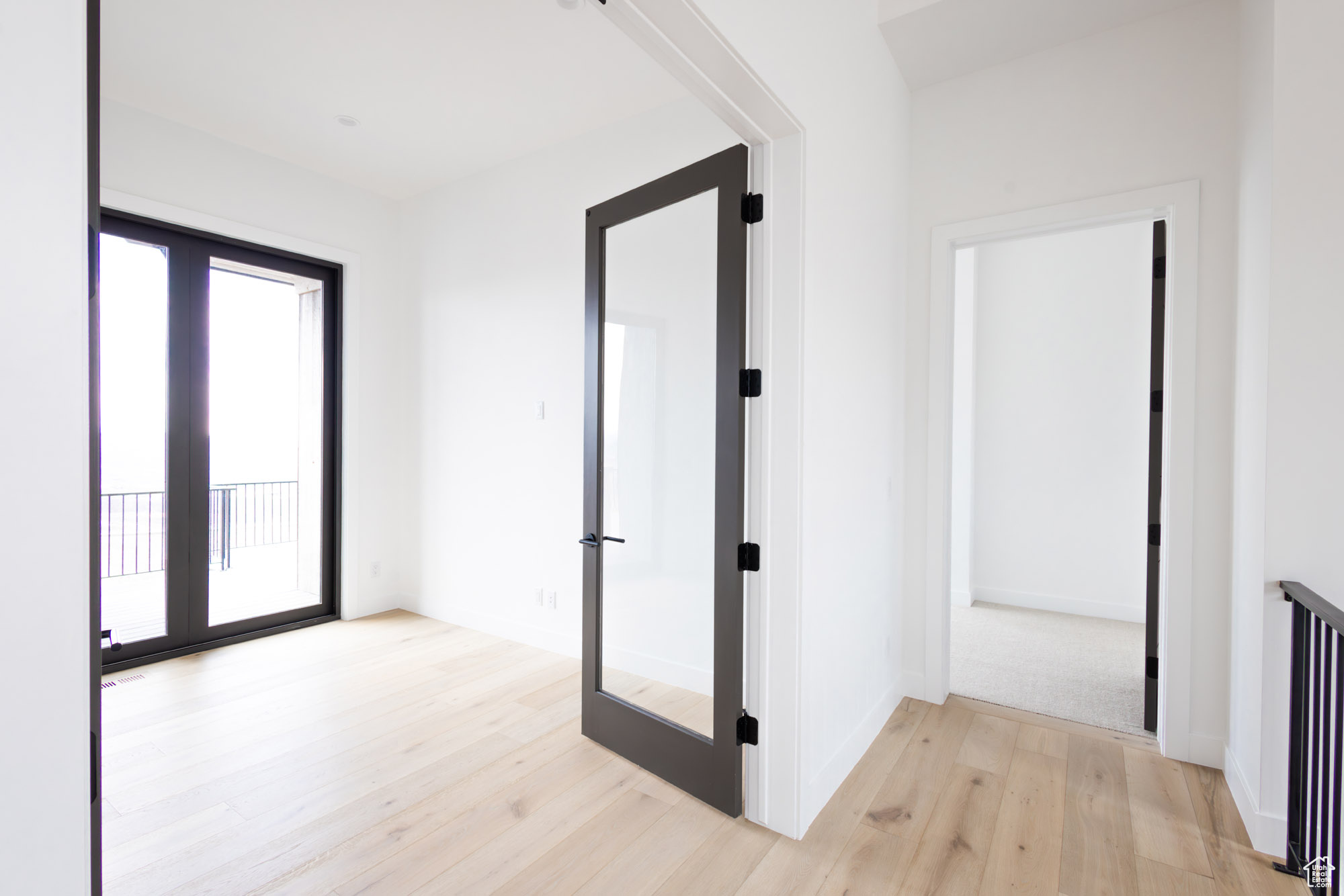 GOLDEN EAGLE - Residential