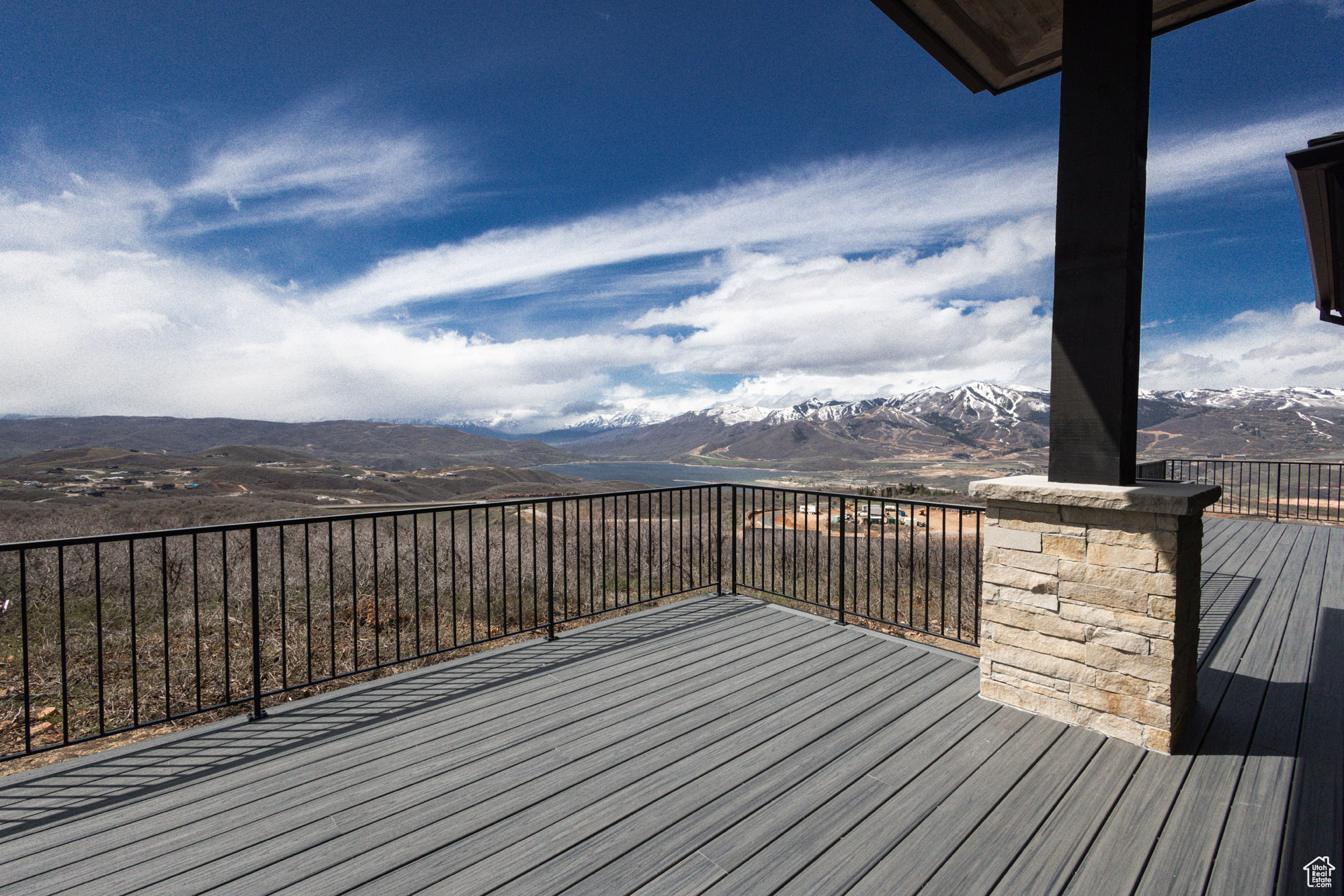 GOLDEN EAGLE - Residential