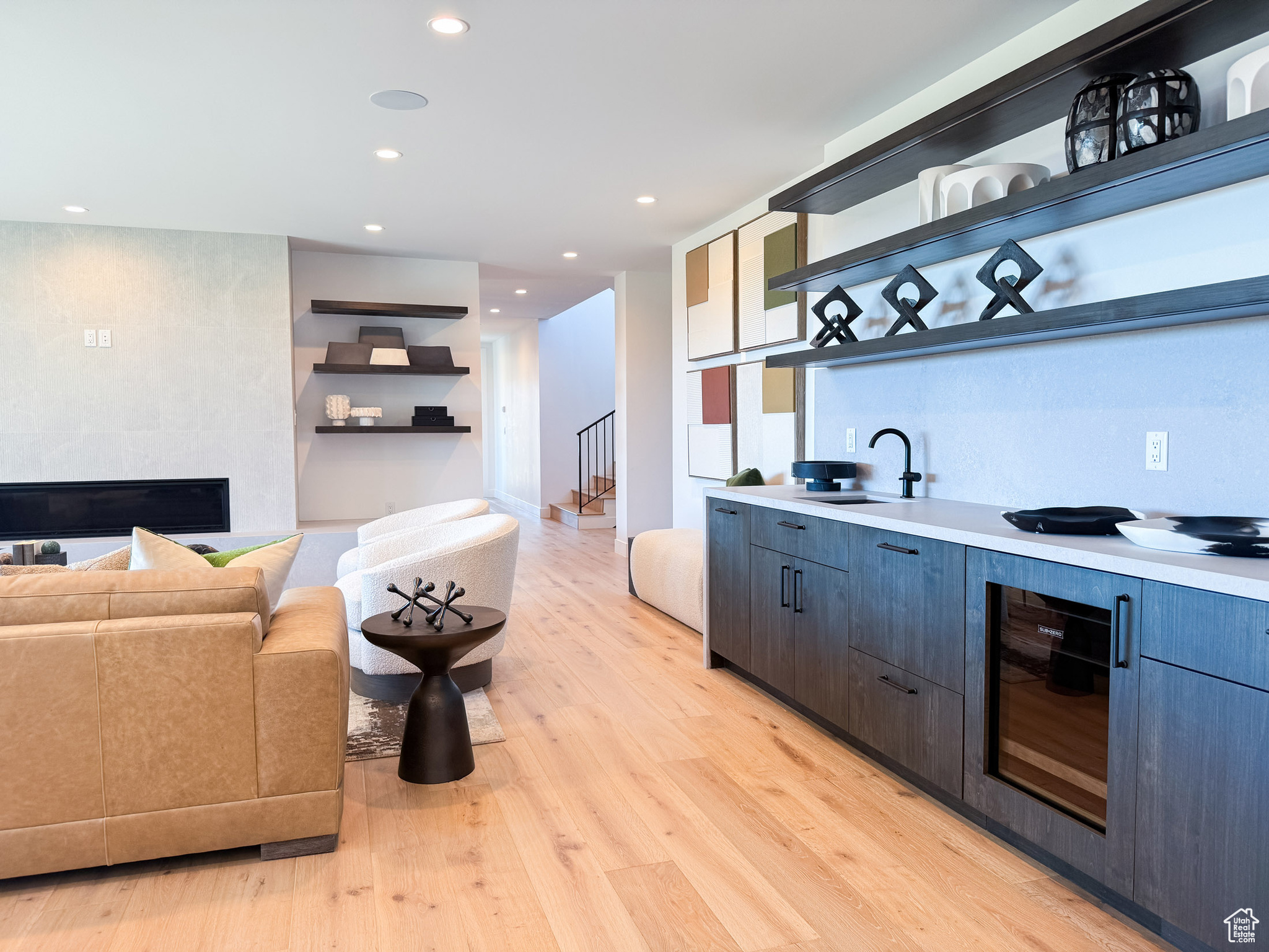 GOLDEN EAGLE - Residential