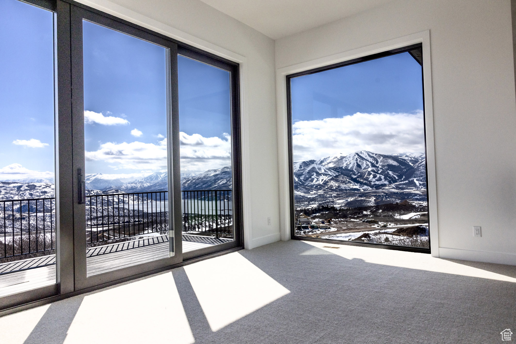 GOLDEN EAGLE - Residential