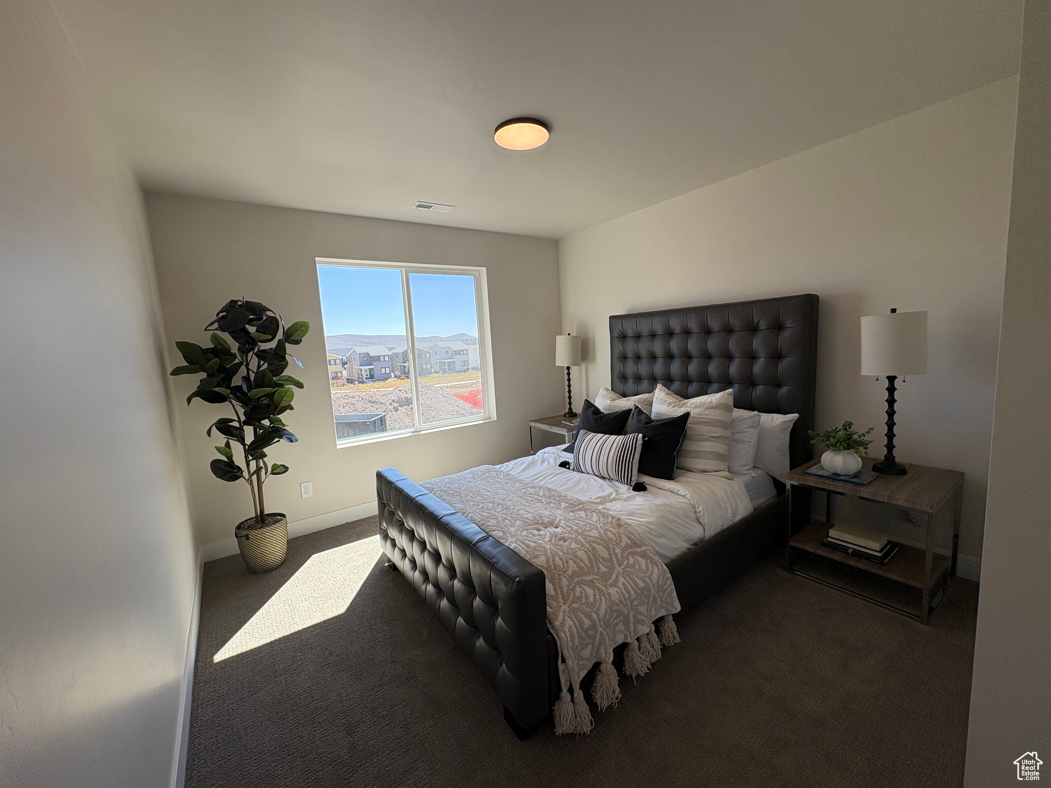 TEN700 VILLAS - Residential