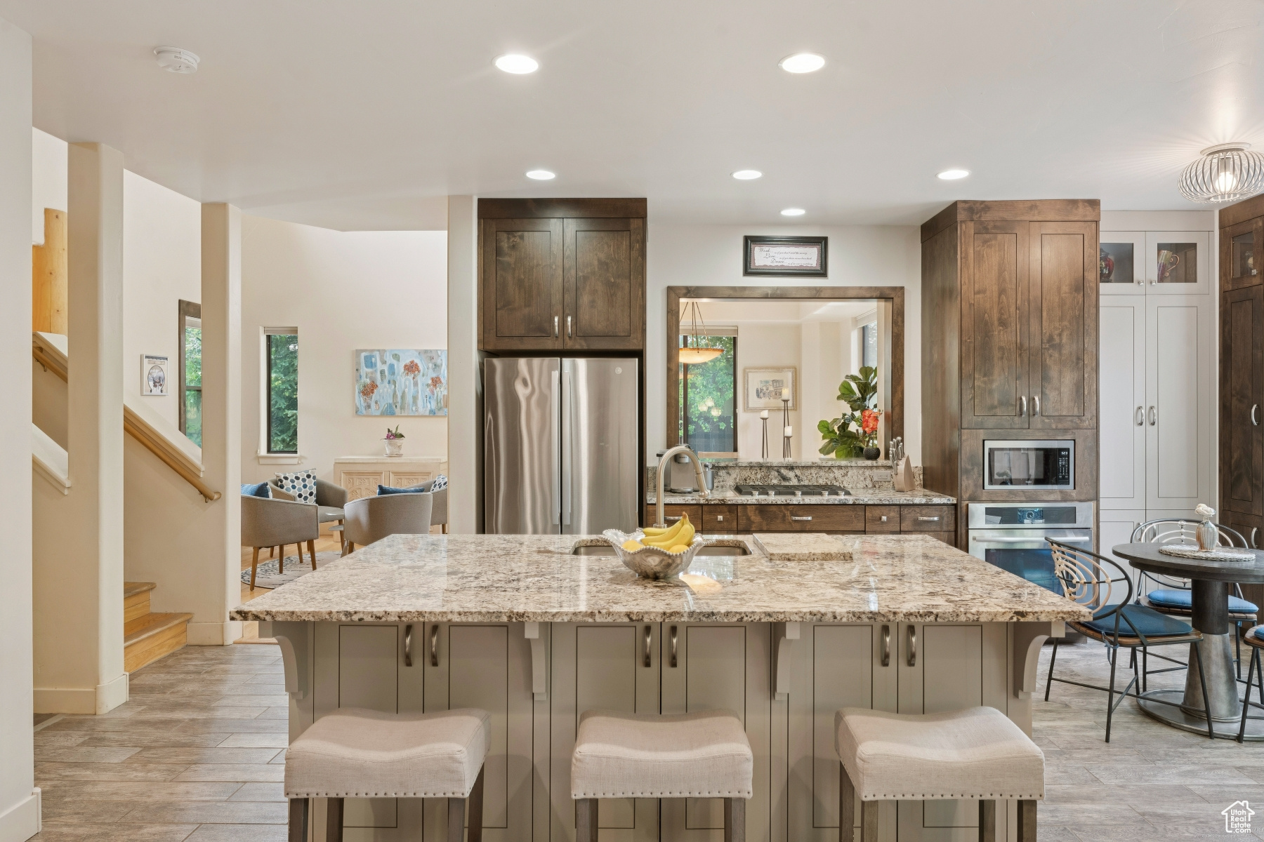 Park City, Utah 84098, United States, 3 Bedrooms Bedrooms, ,3 BathroomsBathrooms,Residential,Pending,153128