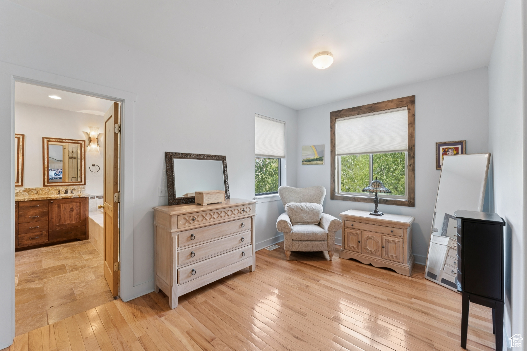 Park City, Utah 84098, United States, 3 Bedrooms Bedrooms, ,3 BathroomsBathrooms,Residential,Pending,153128