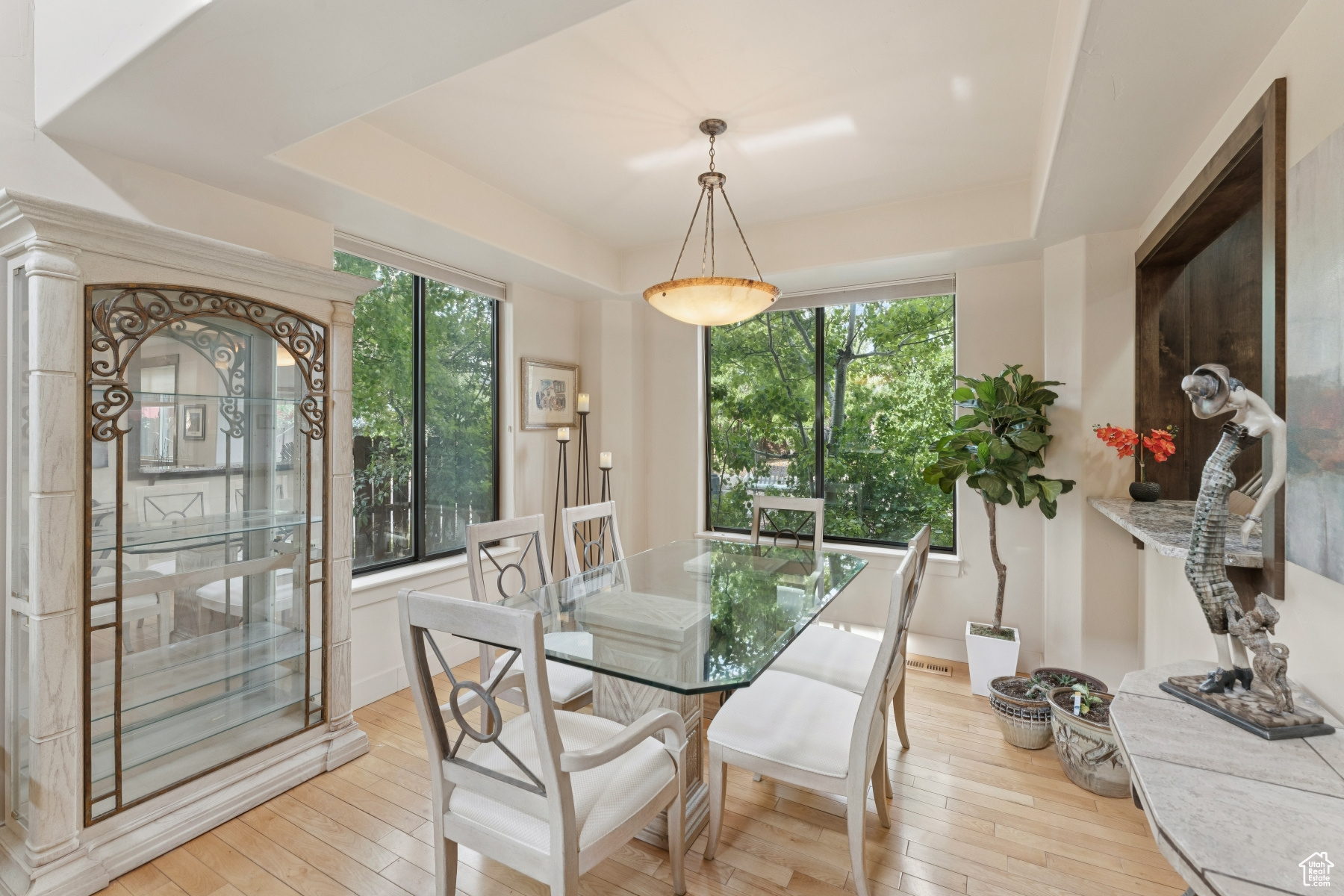 Park City, Utah 84098, United States, 3 Bedrooms Bedrooms, ,3 BathroomsBathrooms,Residential,Pending,153128