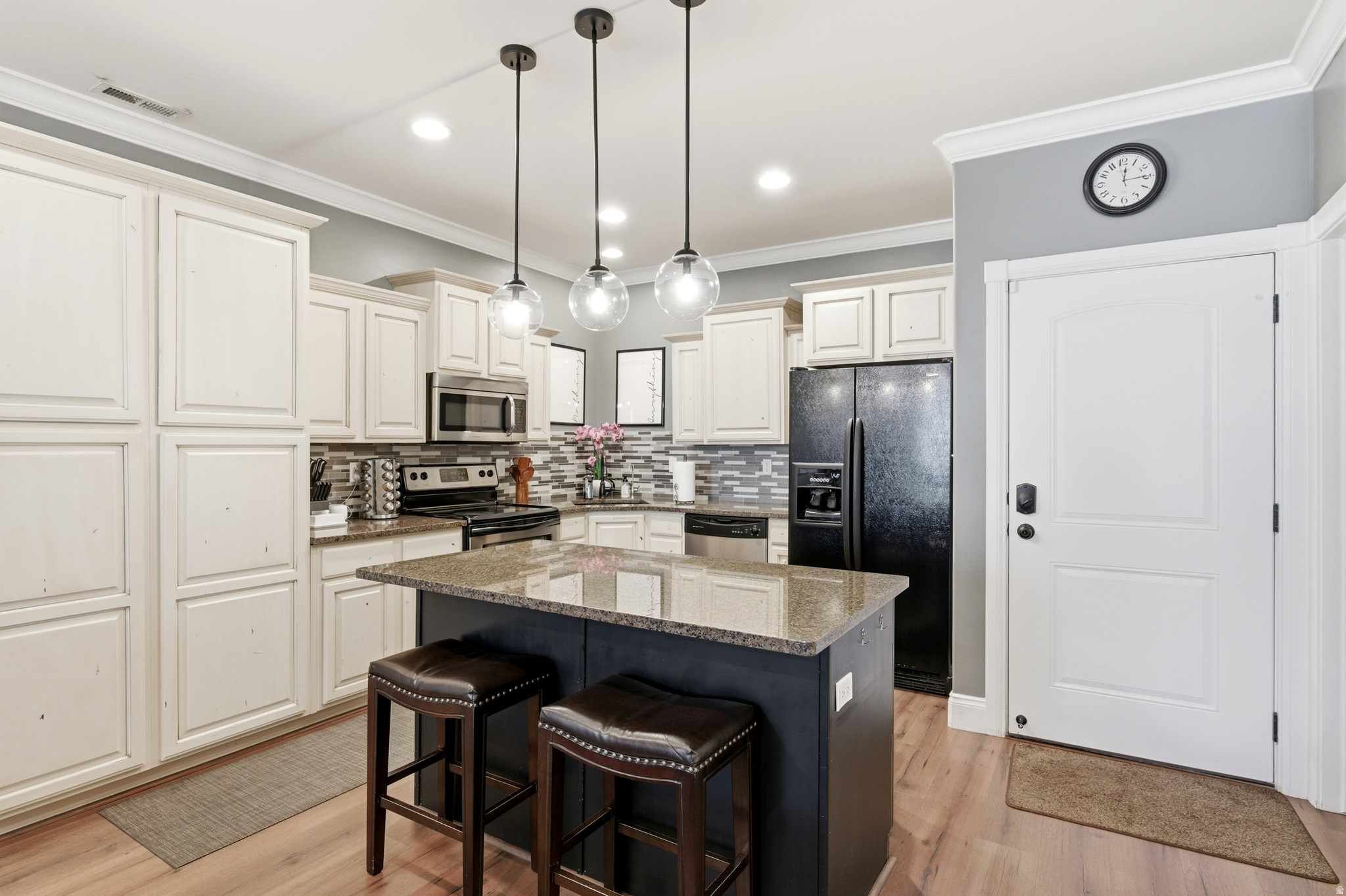 SALT CREEK CONDOS - Residential