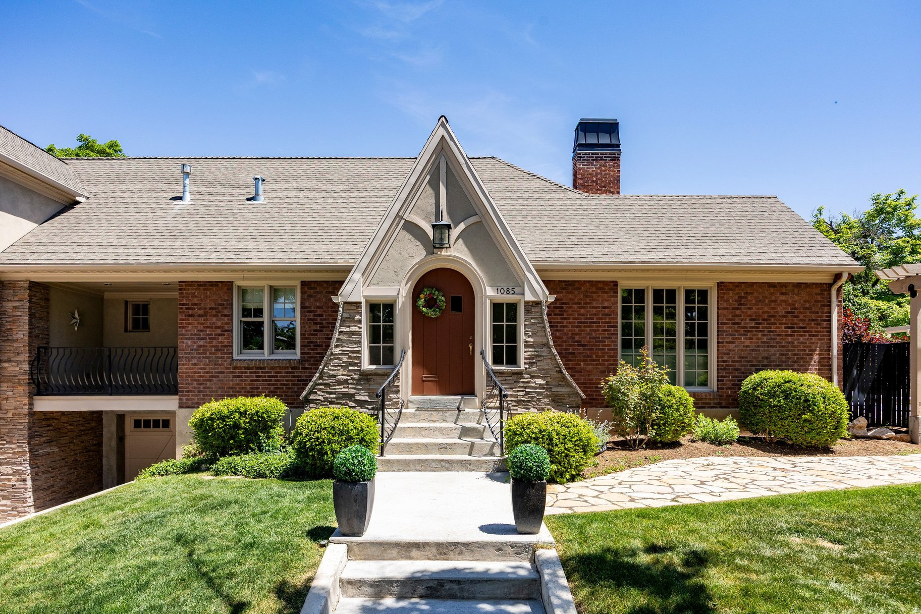 YALE PARK - Residential