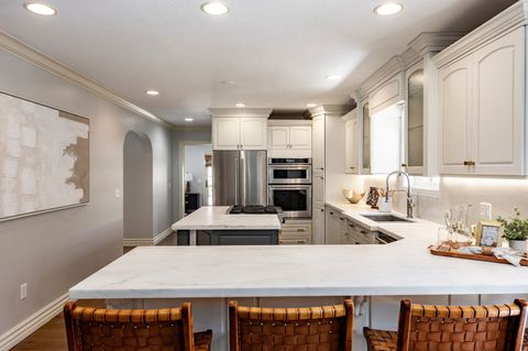 Tiny photo for 1085 MILITARY DR, Salt Lake City, UT 84105 (MLS # 2158365)