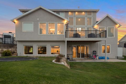 Tiny photo for 1572 S SAGE VIEW CT, Saratoga Springs, UT 84045 (MLS # 2169731)