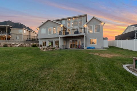 Tiny photo for 1572 S SAGE VIEW CT, Saratoga Springs, UT 84045 (MLS # 2169731)
