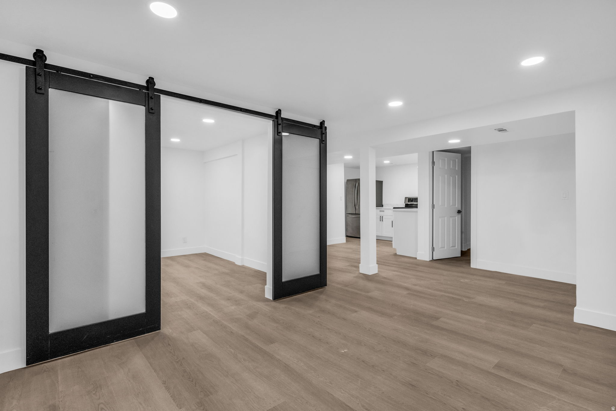 WHITE CITY - Residential