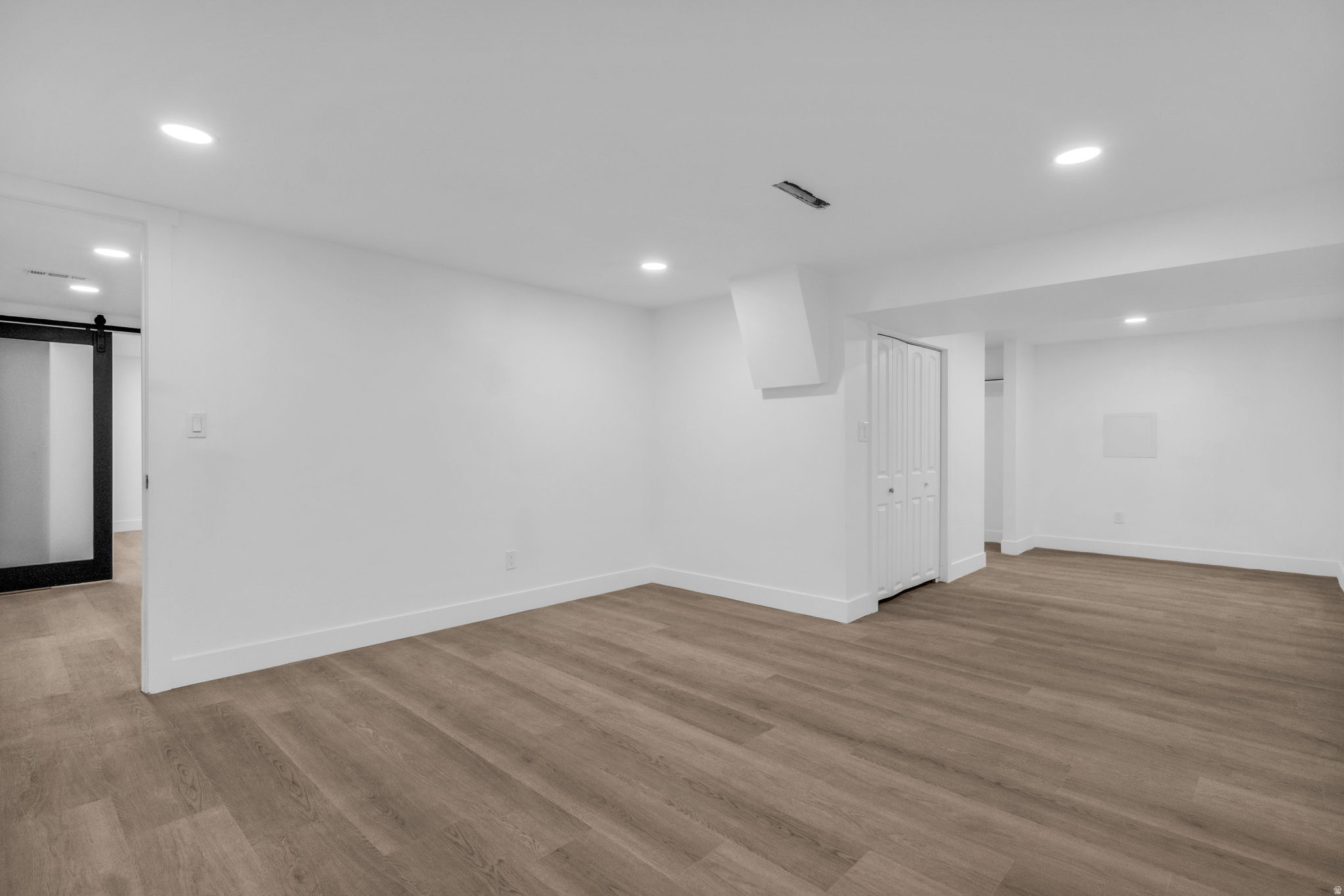 WHITE CITY - Residential