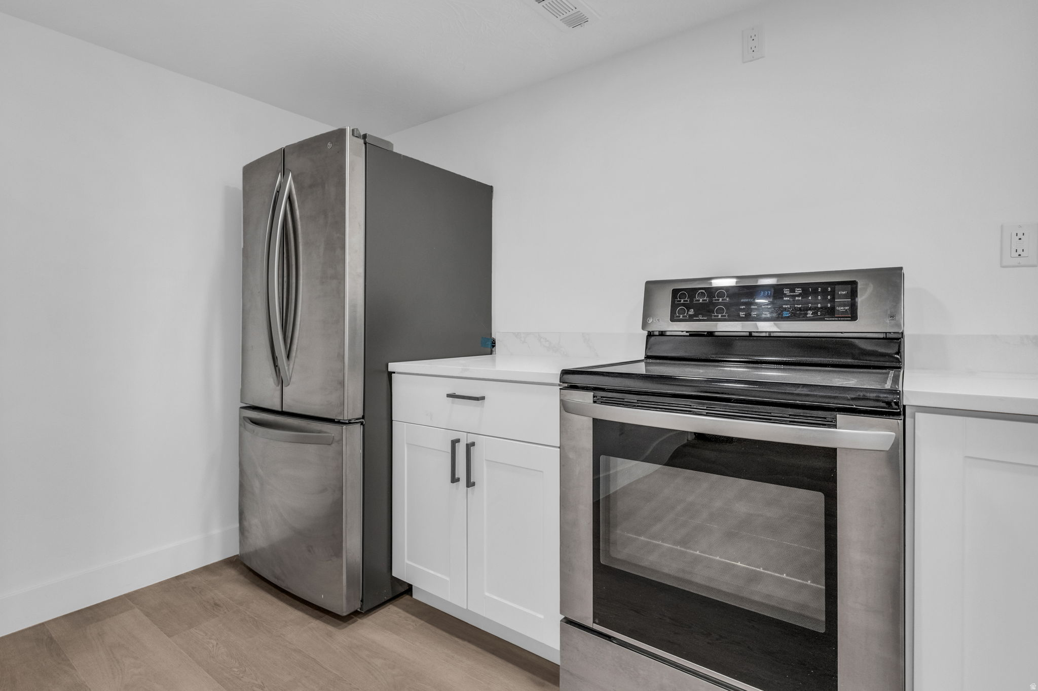 WHITE CITY - Residential