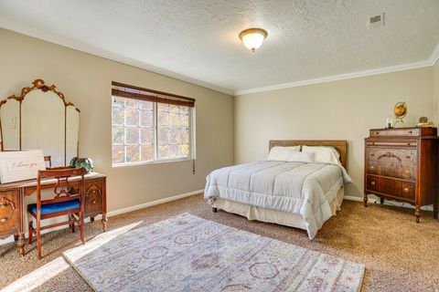 Tiny photo for 2537 S TAYLOR AVE E, Ogden, UT 84401 (MLS # 2128810)