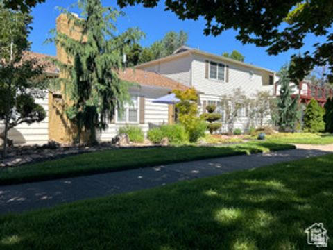 Photo of 2537 S TAYLOR AVE E, Ogden, UT 84401 (MLS # 2128810)