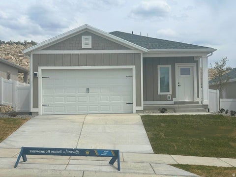 Apartment For Sale - 7266 Bald Eagle Way<br/> Eagle Mountain, UT 84005