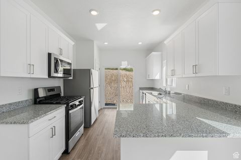 Tiny photo for 7266 BALD EAGLE WAY N, Eagle Mountain, UT 84005 (MLS # 2109866)