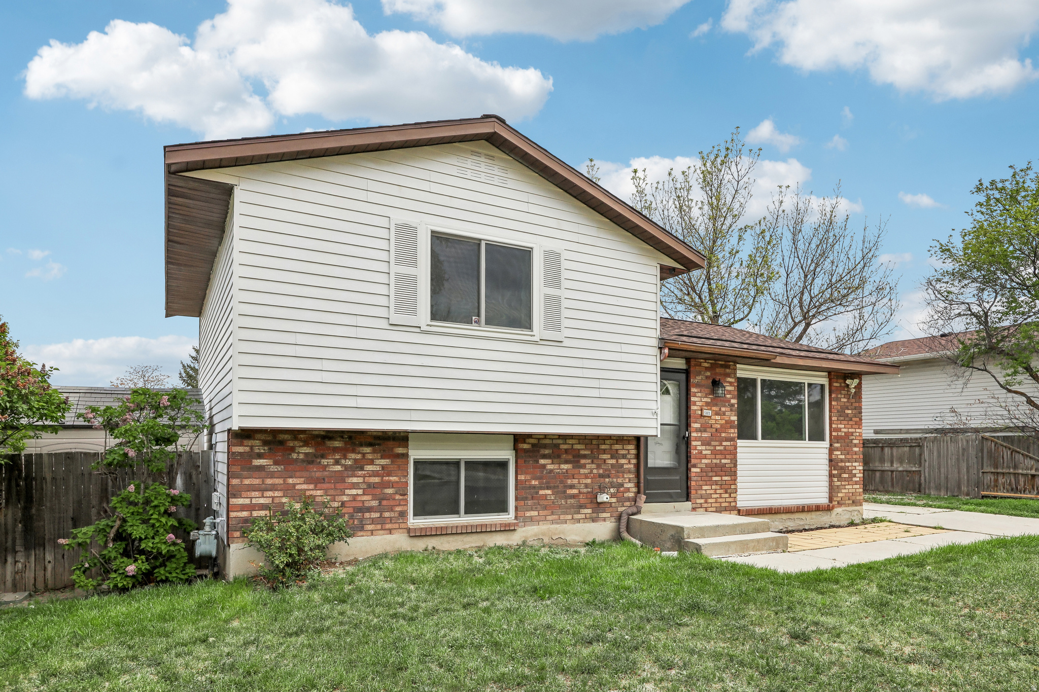 OQUIRRH SHADOWS - Residential