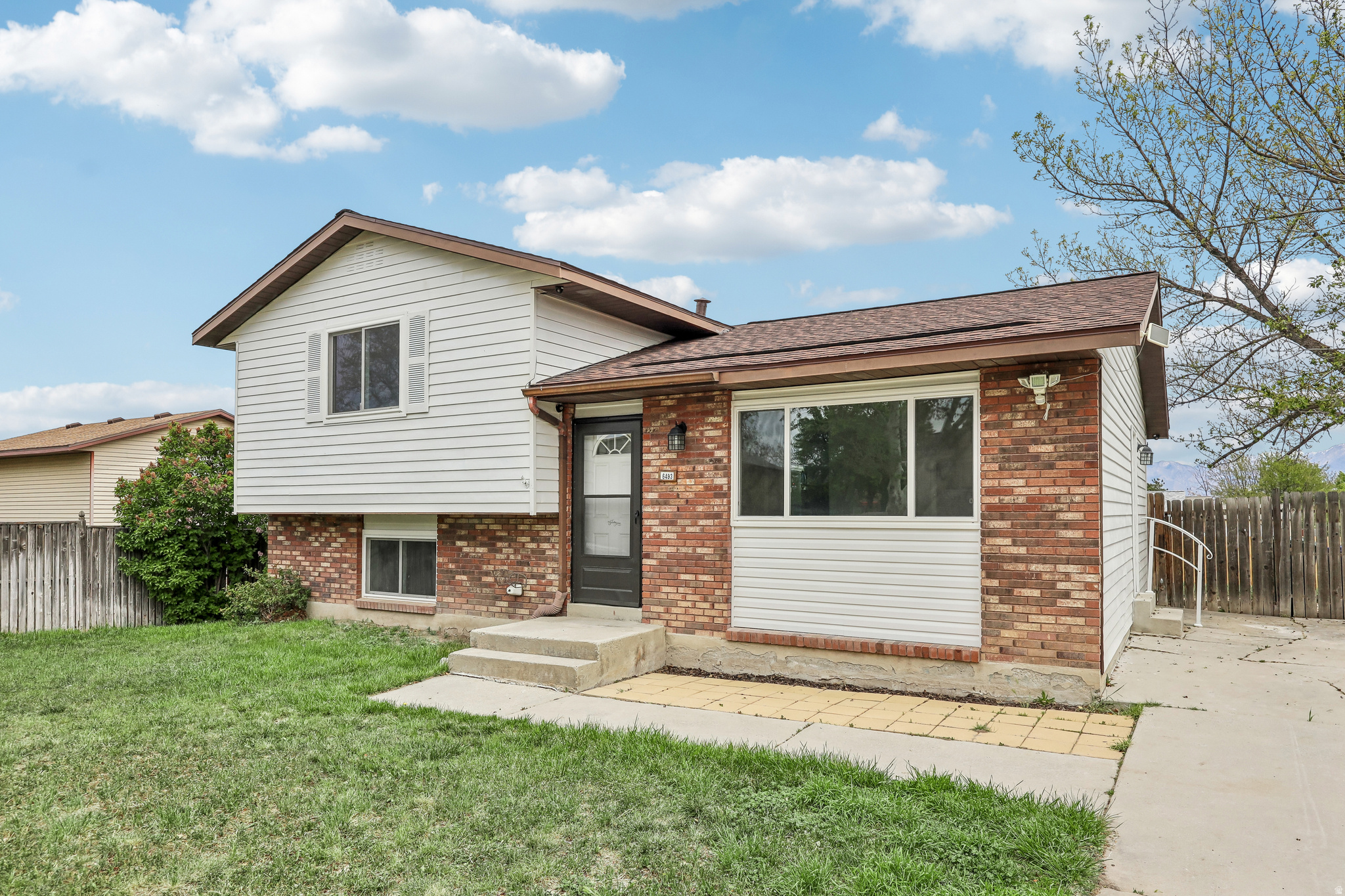 OQUIRRH SHADOWS - Residential