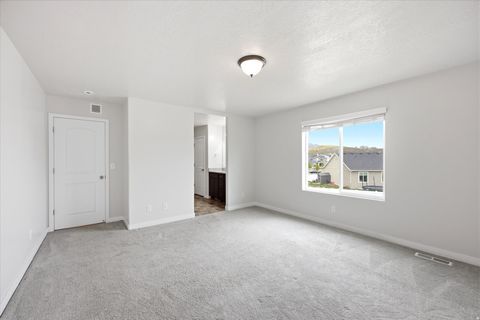 Tiny photo for 1756 E SEABISCUIT CT N, Eagle Mountain, UT 84005 (MLS # 2154189)