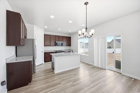 Tiny photo for 1756 E SEABISCUIT CT N, Eagle Mountain, UT 84005 (MLS # 2154189)