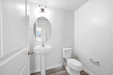 Tiny photo for 1756 E SEABISCUIT CT N, Eagle Mountain, UT 84005 (MLS # 2154189)
